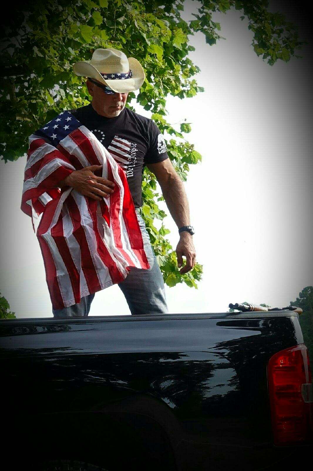 BUCK WILD FOR THISDONALD DOT COM